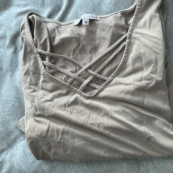 Tan Long sleeve shirt - Picture 2 of 2